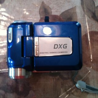 DXG Digital Video Camera Model 506V MPEG4 Movie Works Good