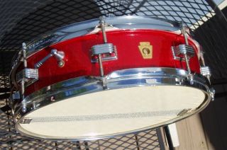 Vintage Ludwig Downbeat snare drum 1966 Red sparkle 14 x 4 inch Great
