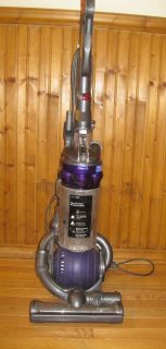 DYSON DC25 ANIMAL BALL UPRIGHT VACUUM CLEANER 599 FOR PARTS OR REPAIR
