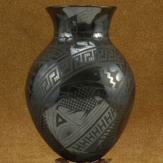 Mata Ortiz Authentic Black on Black Pottery Vase Eduardo Chevo Ortiz