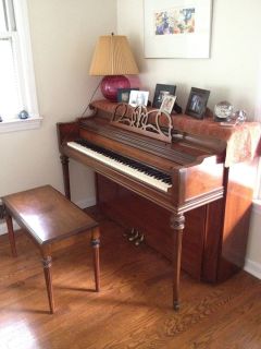 Everett Stand Up Piano Mint Condition