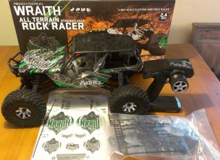 BRAND NEW Axial Wraith Rock Racer 1/10th Scale Electric 4WD   RTR
