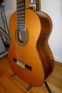 Beautiful Genuine 1971 Eduardo Ferrer Rosewood Cedar Classical Guitar