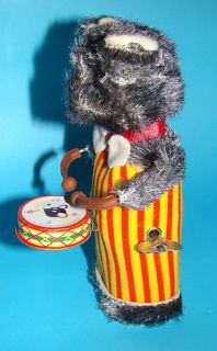  Tin Drum Wind Up Circus Parade Amusement Fairland Musician Bear
