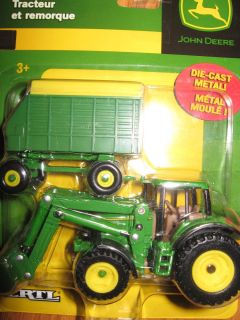 Ertl 1 64 Farm Toy John Deere Tractor and Wagon 37541