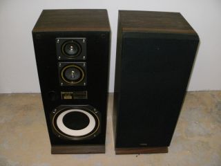  Fisher Floor Speakers Model STV 863