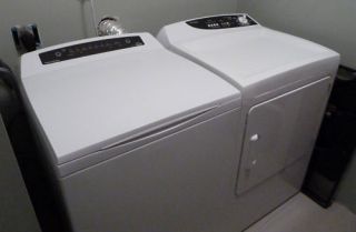 Fisher Paykel High Efficiency Washer and Dryer Set