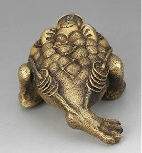 Chinese Eximious Brass Carved LuckyMoney FrogToad Statue