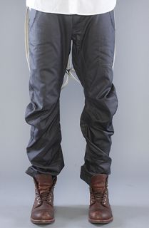 Star The Arc 3D Loose Tapered Chinos in 3D Raw Wash