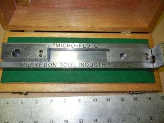 Muskegon Micro Flote Adjustomatic Gauge Machinist Machine Shop Mystery