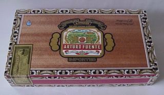 Arturo Fuente Magnum R Vitola Fifty Six Wood Cigar Box 2 x 6¼ x 11¼
