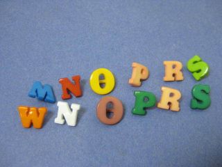 HUGE lot Letter & Figral Sewing Buttons for spelling Childs Names