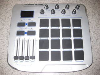 Audio Trigger Finger MIDI Controller with Pads