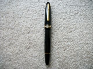 Montblanc Meisterstuck Black and Gold Fountain Pen