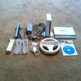   Wii White Console W All Cords 1 Game 2 DL Games Wheel 100 Wii Points