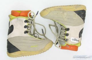 Used Burton Freestyle Snowboard Boots Kids Size 5