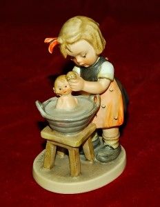 Hummel Goebel Doll Bath 319 TMK4 1960s Adorable Figurine