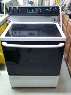 White GE 30 Electric Stove Glass Top