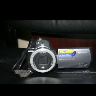  Sony Handycam DCR SR80 60 GB Camcorder