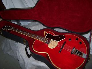 Vintage Gibson Howard Roberts Custom hollow body electric guitar