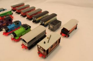  Thomas the Tank Engine and Friends Limited Trains & Helicopter Harold