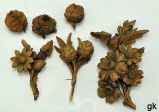 Antique Wooden Carved Flowers and Pine Cones Grinling Gibbons