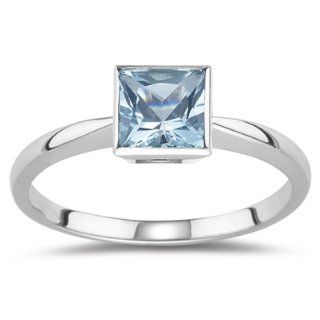  Aquamarine Solitaire Ring in 18K White Gold 3.0 Jewelry 