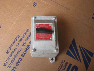 Crouse Hinds Explosion Proof Snap Switch Cat EDS2129 NNB