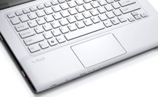 Sony VAIO E14 Series SVE14125CXW 14 Inch Laptop (White