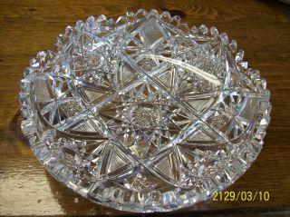 Vintage and beautiful brilliant period cut glass bowl collectible pin