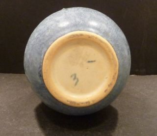 roseville topeo blue vase 658 7 1 4 mint