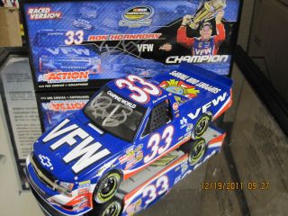 Ron Hornaday 33 VFW Truck Win Autographed 1 24
