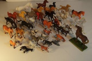 Lot 40 HORSES Toys & Models / Hard & Soft PLASTIC Regular & Miniature