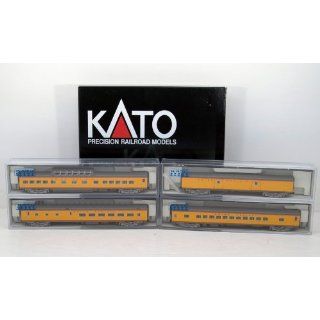 Kato Union Pacific Smoothside Passenger Car 4 Car Set A