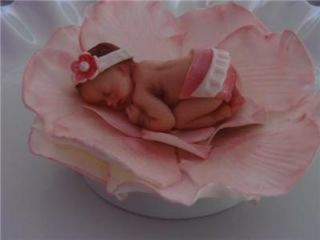 FONDANT EDIBLE PINK BABY & FLOWER CAKE TOPPER BABY SHOWER DECORATION