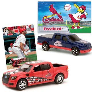 UD MLB Ford SVT w/Card & F 150 w/Sticker Cardinals Albert