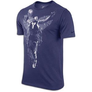 Honor a 5 time champ with the Nike Kobe Data Sport T Shirt, a Dri FIT