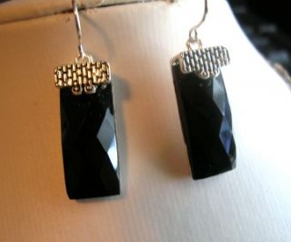 Icon Collection Black Pendant Necklace Earrings Silver