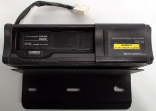 2001 TO 2003 INFINITI QX4 FACTORY OEM AM/FM STEREO RADIO WITH 6 DISC