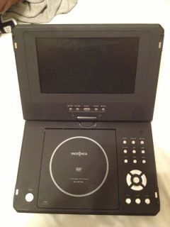 Insignia NS PDVD10 Portable DVD Player 10 2