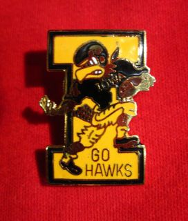 Iowa Hawkeye Football Herky The Hawk Lapel Pin Vintage 1980S