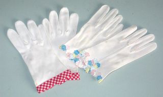   Vintage Girls White Gloves Flowers Red Gingham Trim Iola Weinberger