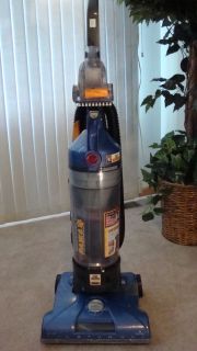 Hoover T Series WindTunnel Purely Pet Bagless Upright Vacuum UH70100
