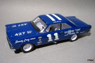 Ned Jarrett Vintage NASCAR 1965 Ford Galaxie 1 24 Diecast Race Car