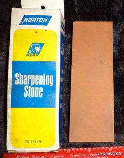 Nice Vintage Norton Bear IB 6 Oil Filled India Sharpening Stone Knife