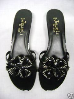 Jewels by Jade Black Patent Flower Sandals 9W 10W