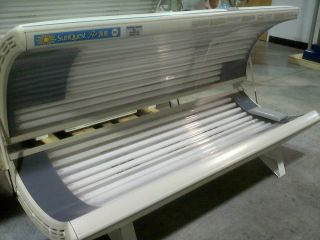 Used Wolff Sunquest Pro 26 Lamp Tanning Bed Brand New Lamps Excellent