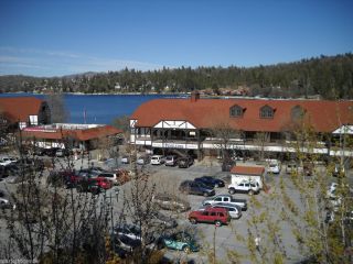 RESIDENTIAL LOT, LAKE ARROWHEAD, HALF MILE TO THE LAKE, MANY CABINS
