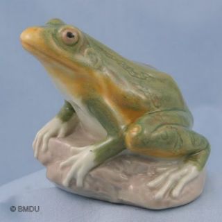 Lladro Porcelain Frog Natures Observer LO6702