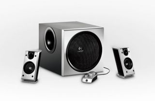 Logitech Z 2300 THX Certified 200 Watt 2 1 Speaker System